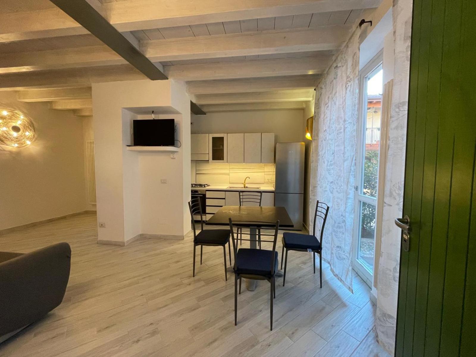 Dimora San Giulio Apartment Bonate Sotto Екстериор снимка